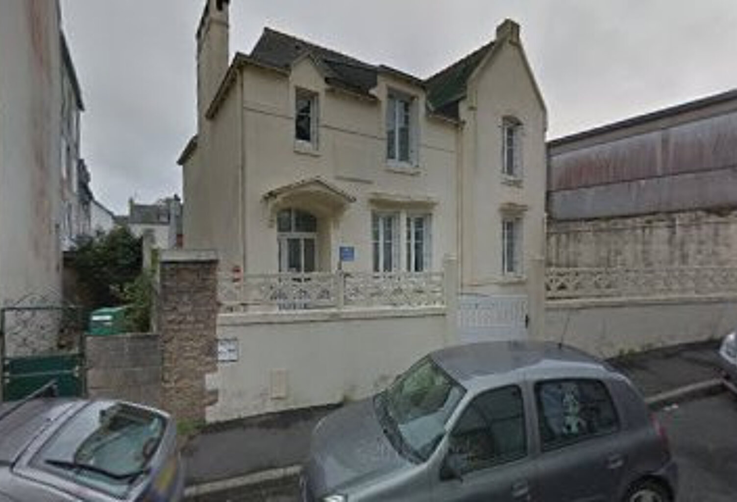 Maison de ville à réaménager — photo 1