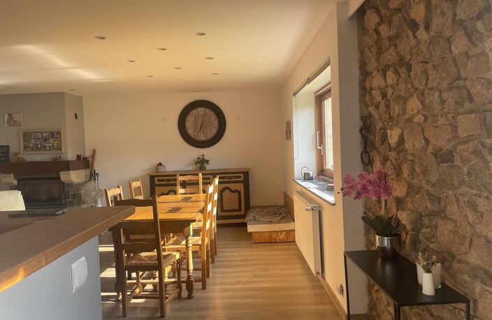 Vente maison 7 pièces 155 m² Thizy-les-Bourgs (69240) — photo 4