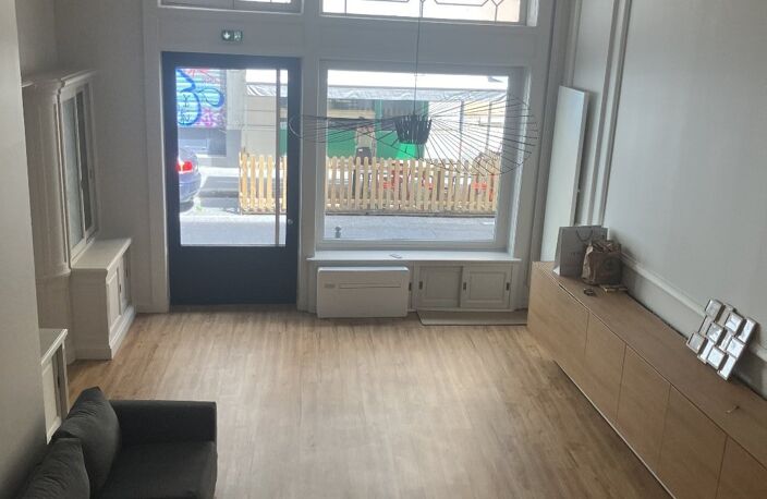 Local commercial — photo 3