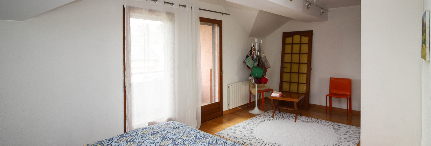 Appartement 5 Pièces 220 m² à vendre à Divonne-les-Bains (01220)