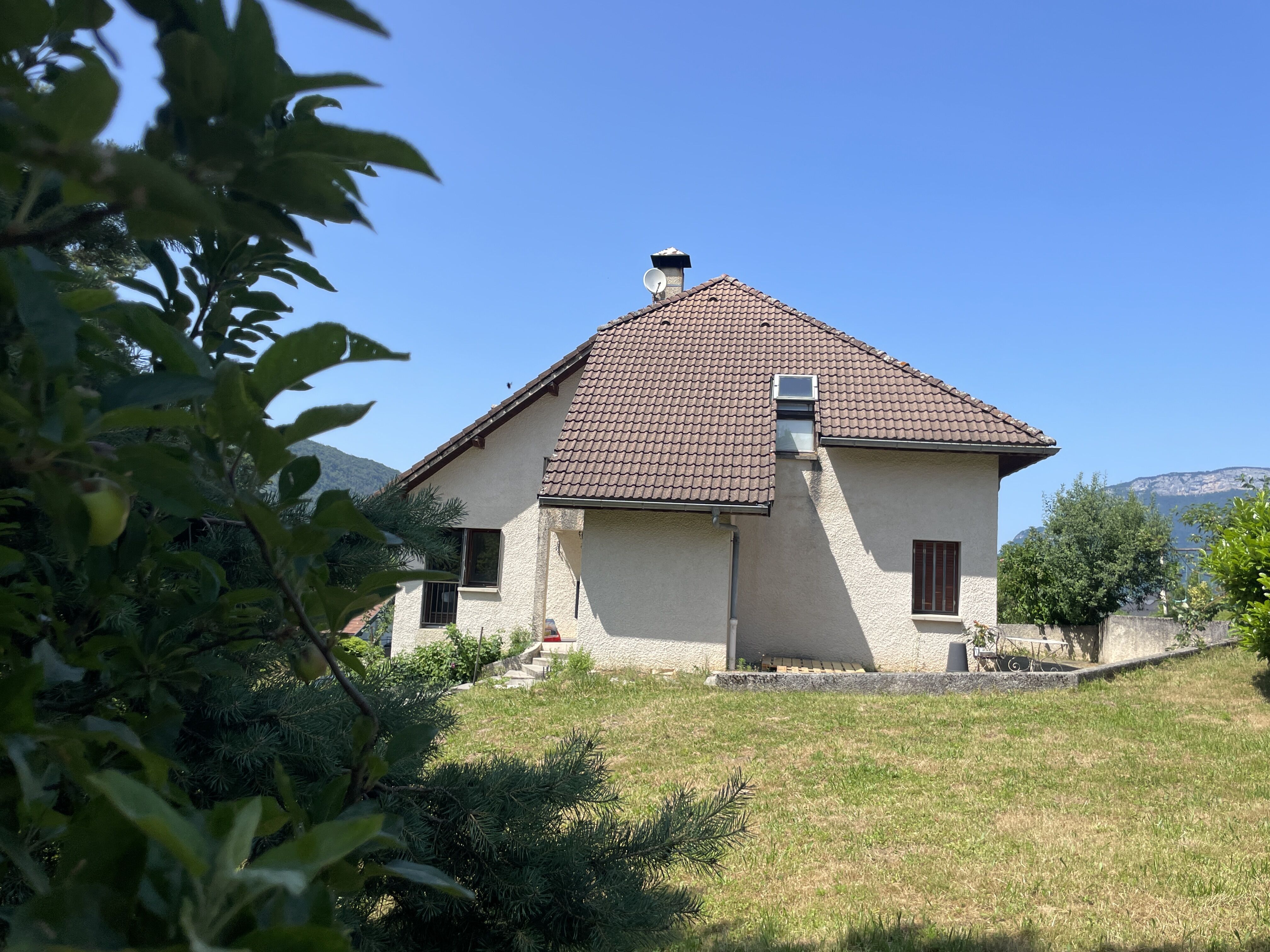 Villa individuelle d’exception à Sévrier – Vue panoramique lac & montagnes
