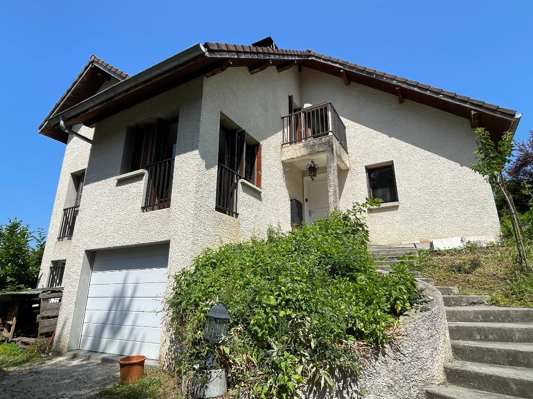 Villa individuelle d’exception à Sévrier – Vue panoramique lac & montagnes