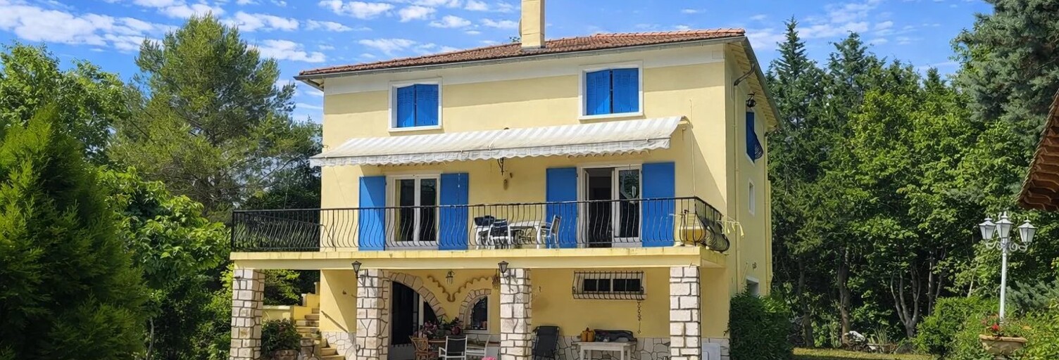 Maison 9 Pièces 237 m² à vendre à Besse-sur-Issole (83890)