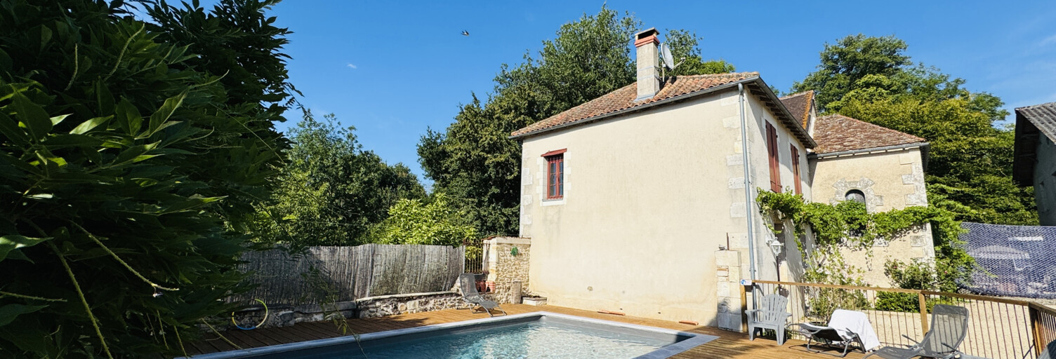 Maison 13 Pièces 420 m² à vendre à Persac (86320)