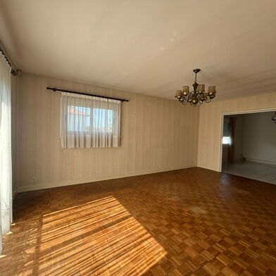 Maison 6 pièces 304000 €