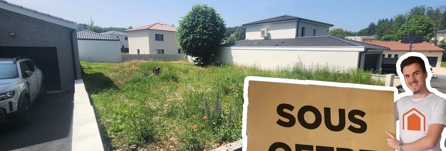 Terrain  465 m² à vendre à Saint-Genest-Lerpt (42530)