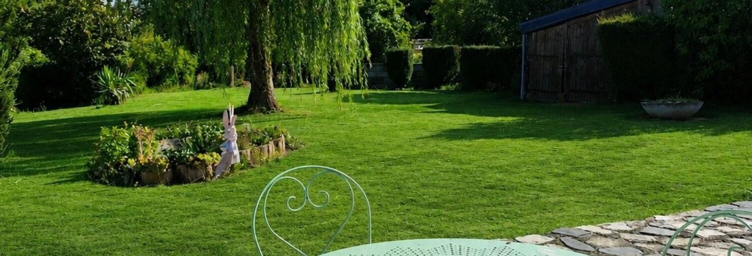 Maison 8 Pièces 200 m² à vendre à Messeix (63750)