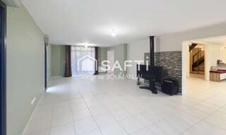 Maison 8 Pièces 236 m² à vendre à Dury (80480)