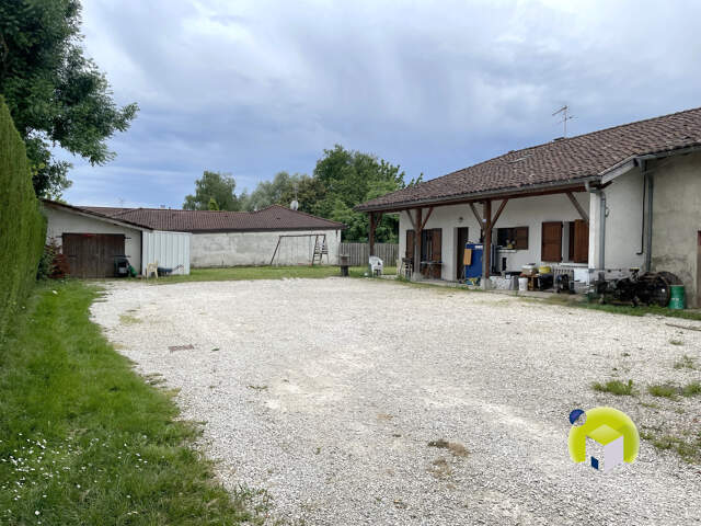 Maison de plain-pied 110 m2 avec grand terrain — photo du bien