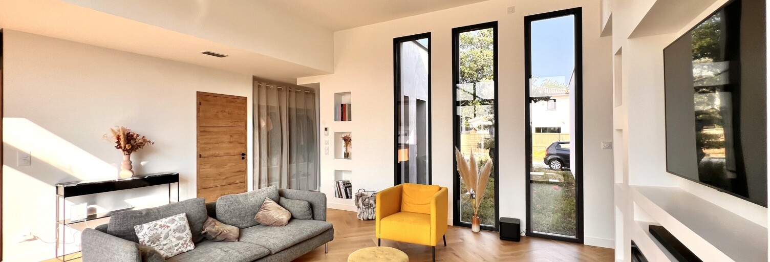 Maison 6 Pièces 182 m² à vendre à Macau (33460)