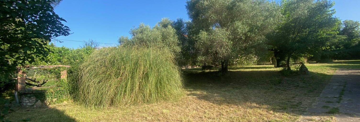 Terrain  833 m² à vendre à Alès (30100)