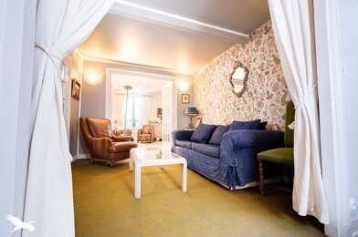 Appartement 10 pièces 339200 €