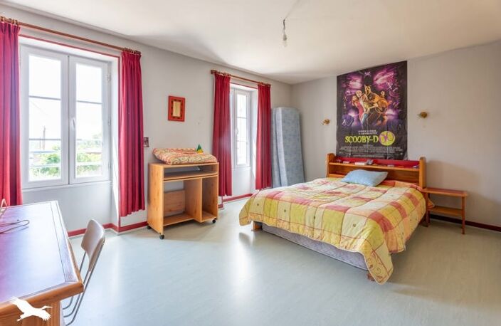 Vente maison 6 pièces 250 m² Montguyon (17270) — photo 5