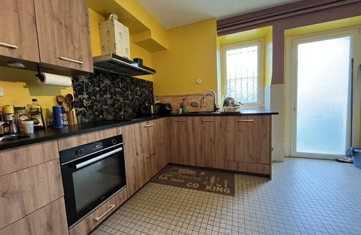 Maison de bourg de 9 pièces principales — photo 4