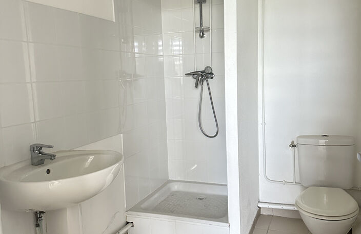 BUREAU 34,6m2 - SAINT GELY DU FESC - ZAC DES VAUTES — photo 2