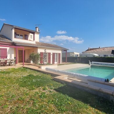 Maison 5 pièces 349000 €