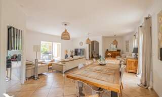 Maison 6 Pièces 165 m² à vendre à Fargues-Saint-Hilaire (33370)