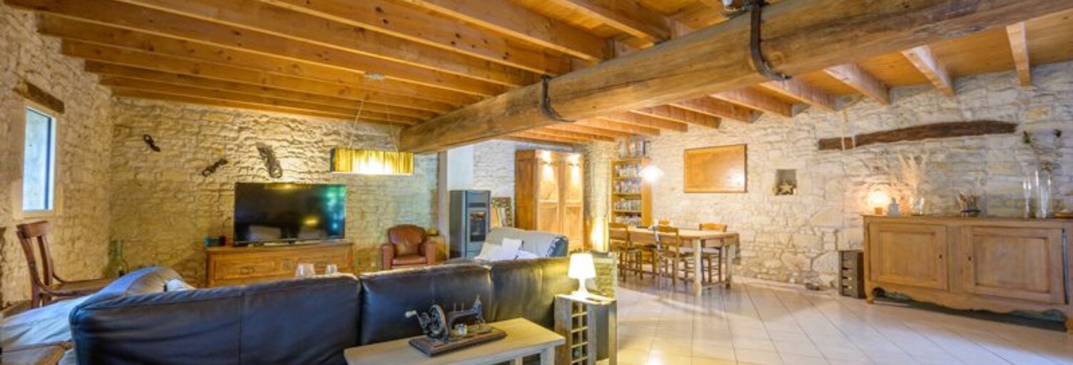Maison 5 Pièces 196 m² à vendre à Sainte-Soulle (17220)