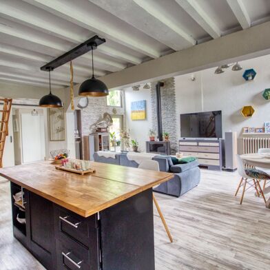 Maison 8 pièces 399000 €