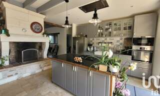 Maison 11 Pièces 235 m² à vendre à La Roche-Chalais (24490)