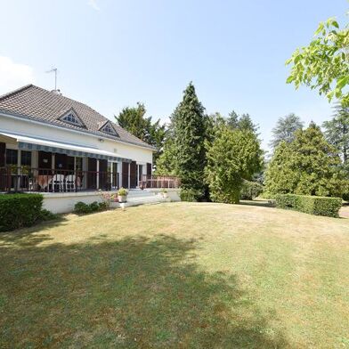 Maison 5 pièces 300000 €