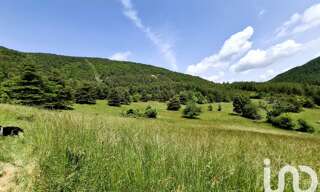 Terrain  223177 m² à vendre à Senez (04330)