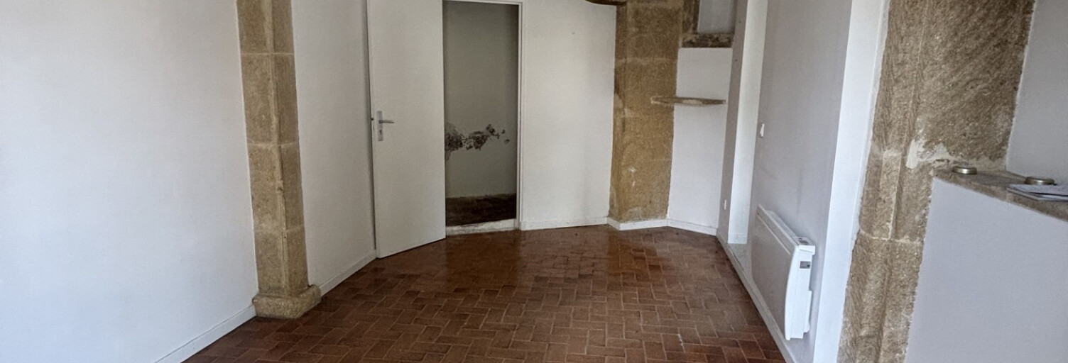 Commerce  28 m² à louer à Rognes (13840)