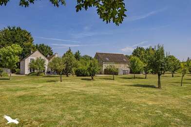 Maison 8 pièces 415935 €