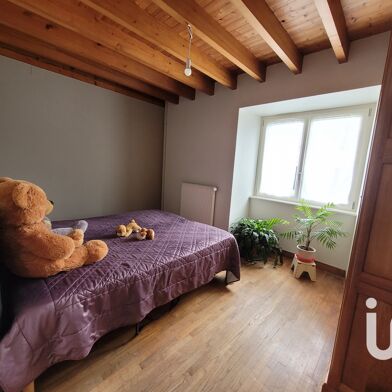 Maison 7 pièces 250000 €