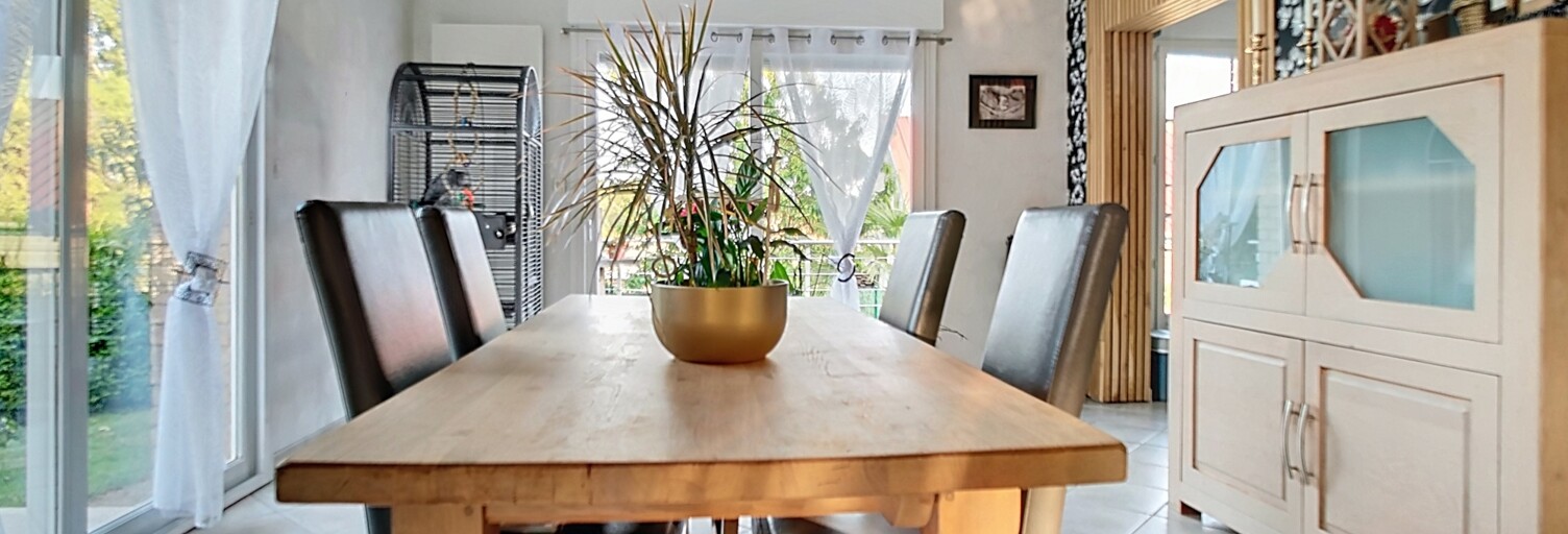 Maison 10 Pièces 183 m² à vendre à Licques (62850)