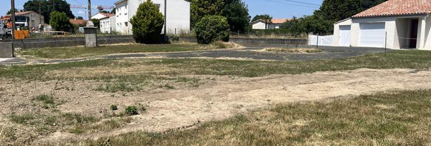 Terrain  591 m² à vendre à Le Poiré-sur-Vie (85170)