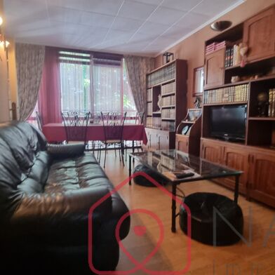 Appartement 4 pièces 219000 €