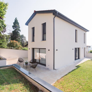 Maison 5 pièces 500000 €