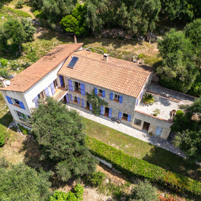 Maison 7 pièces 1272000 €