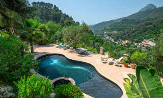 Maison 7 Pièces 230 m² à vendre à Castellar (06500)