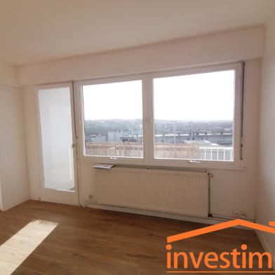 Appartement 5 pièces 140400 €