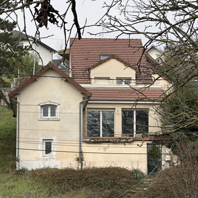 Maison 6 pièces 385000 €