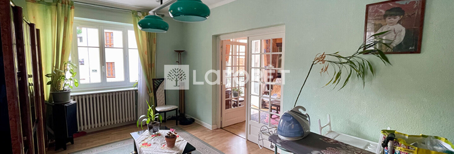 Maison 12 Pièces 220 m² à vendre à Cassagnes-Bégonhès (12120)