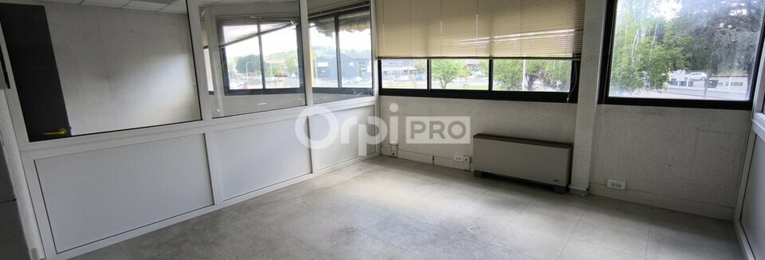 Bureau  300 m² à louer à Brive-la-Gaillarde (19100)
