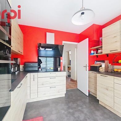 Maison 7 pièces 296000 €