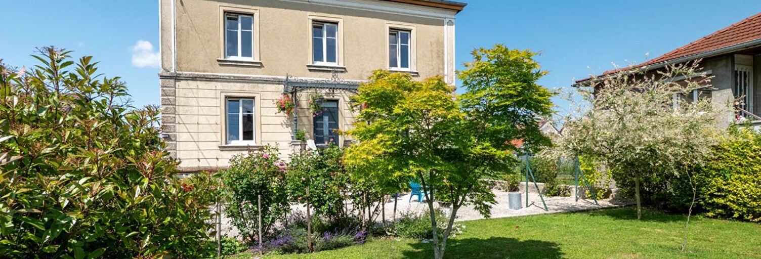 Maison 8 Pièces 185 m² à vendre à Valentigney (25700)