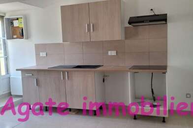 Maison 4 pièces 700 €