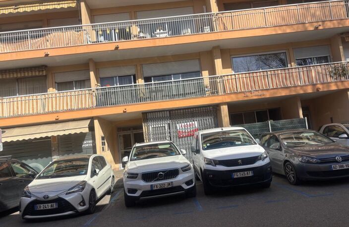 Bureau 70m2 — photo 3