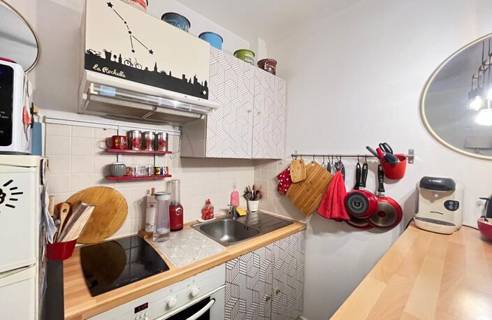 Appartement T2  Centre Historique LA ROCHELLE — photo 3