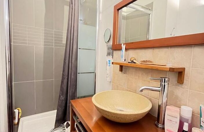 Appartement T2  Centre Historique LA ROCHELLE — photo 5