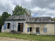 Maison à rénover à  St Léger des Vignes 58300 — photo 2