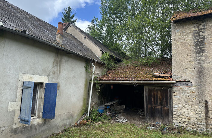 Maison à rénover à  St Léger des Vignes 58300 — photo 5