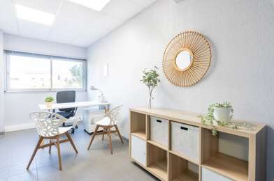 Bureau 1 pièces 399 €