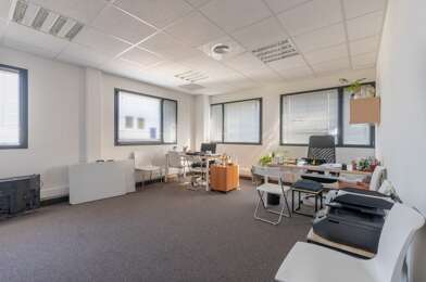 Bureau 1 pièces 838 €