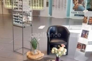 Commerce 4 pièces 270800 €